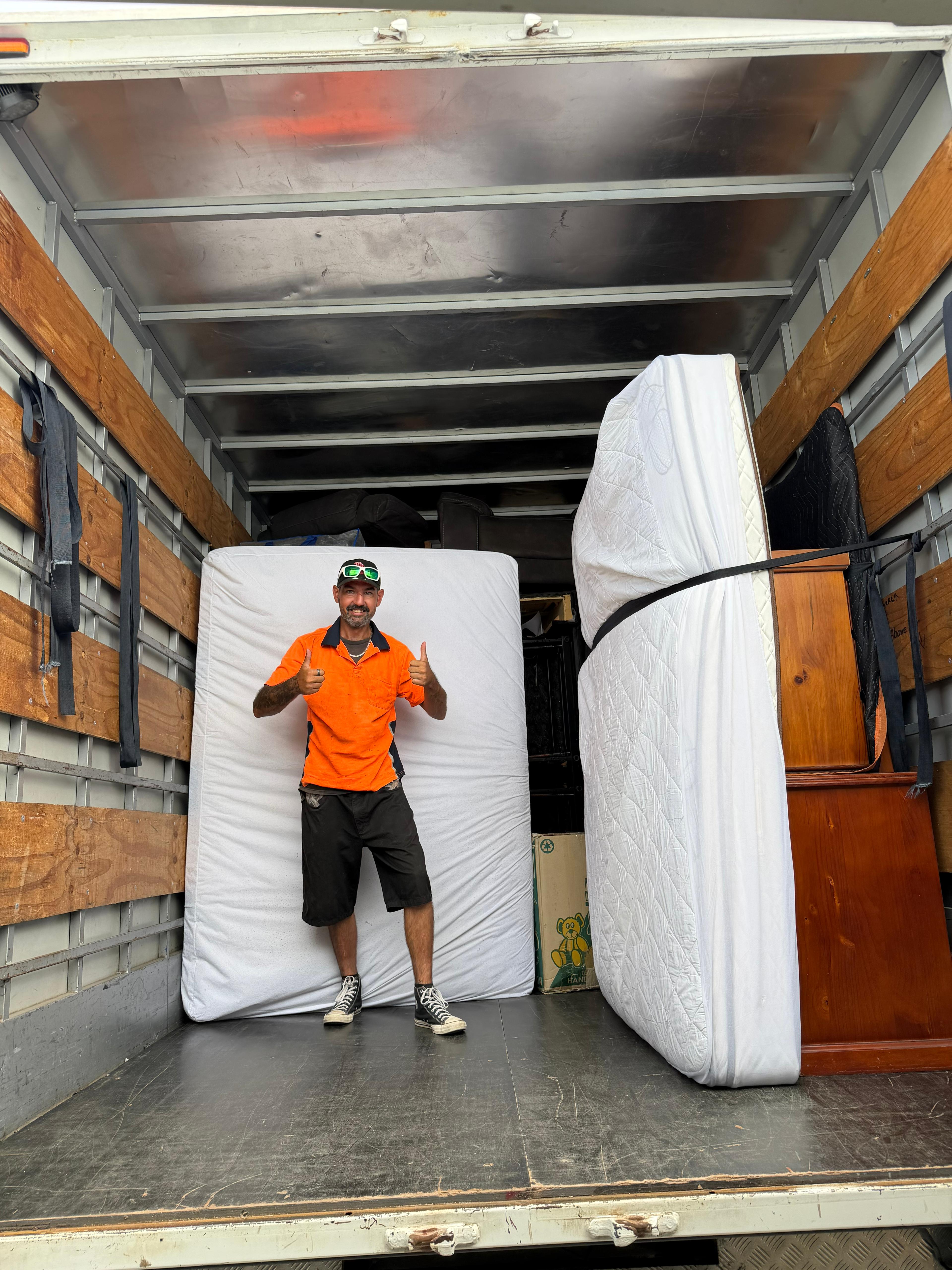 Driver with mattress removal, thumbs up